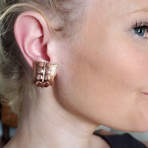 SOLD - Picture 5 of 6